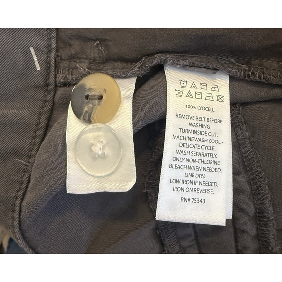 Nicole Miller Women's Belted Shorts Pockets Vintage Look Size 10 Gray NWT - Picture 10 of 10